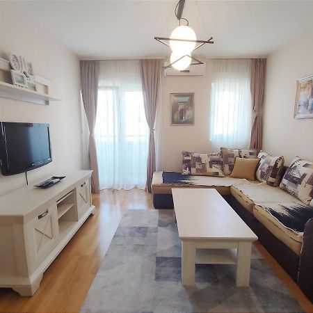 City Point Apartment Podgorica Bagian luar foto