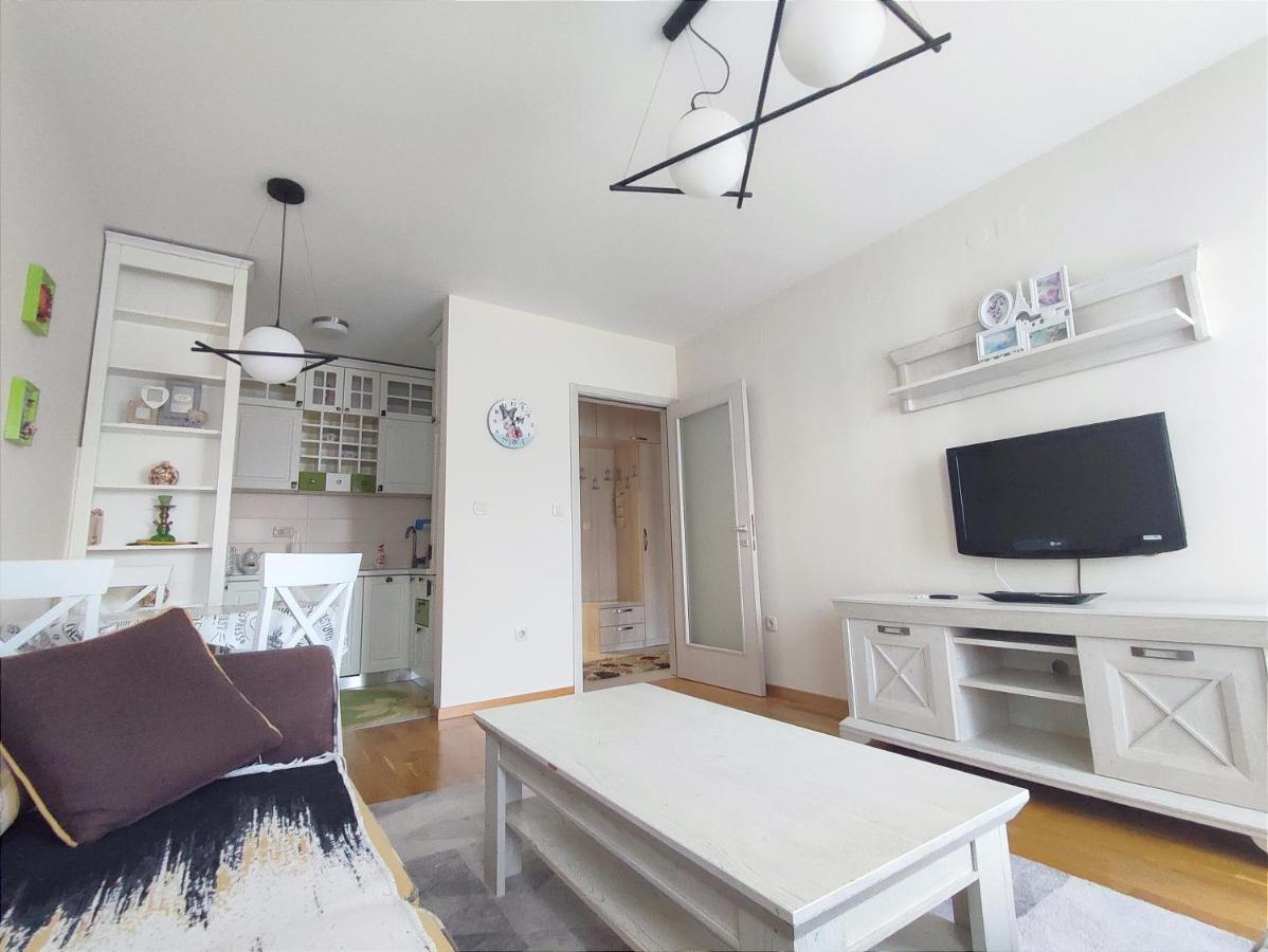 City Point Apartment Podgorica Bagian luar foto