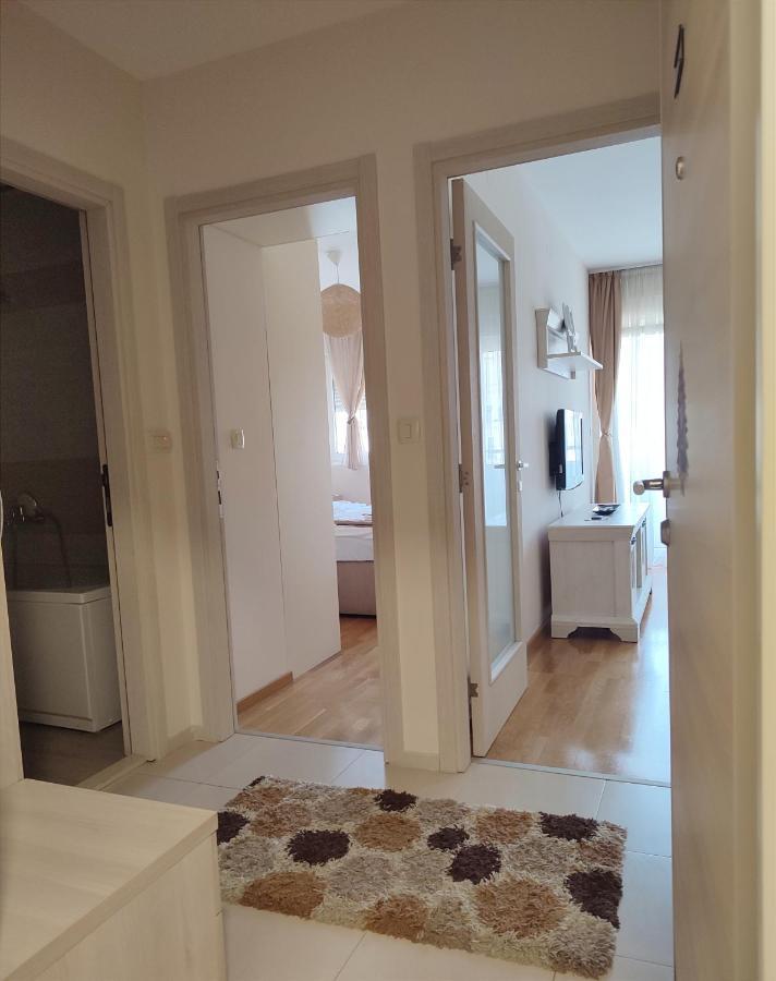 City Point Apartment Podgorica Bagian luar foto