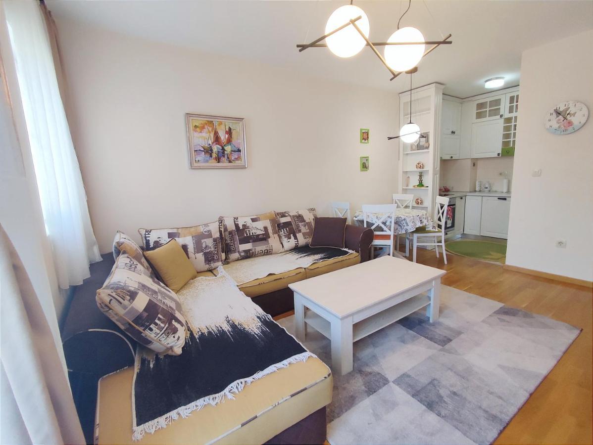 City Point Apartment Podgorica Bagian luar foto