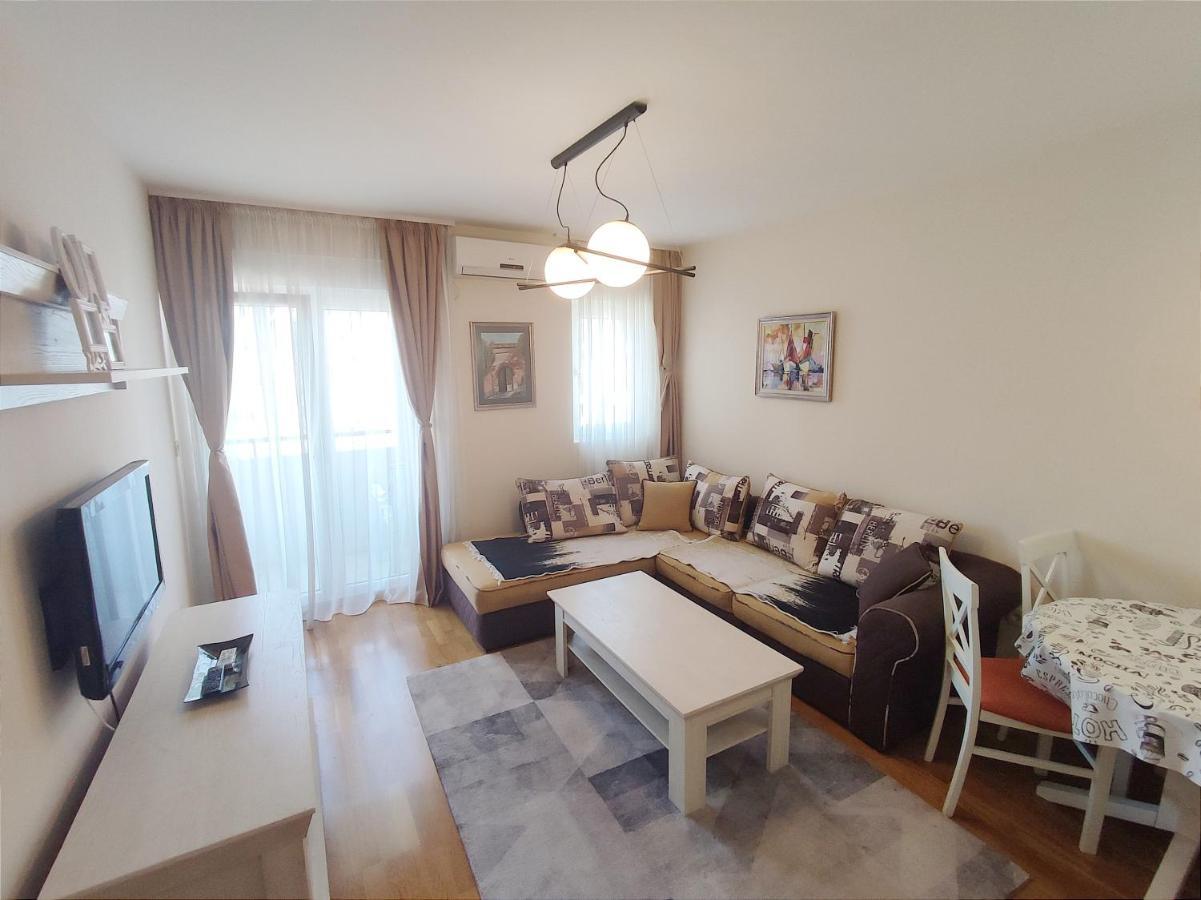 City Point Apartment Podgorica Bagian luar foto